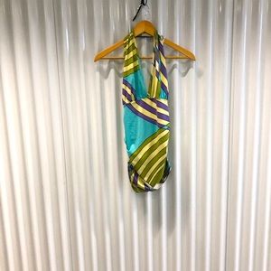 HALTER TOP with class